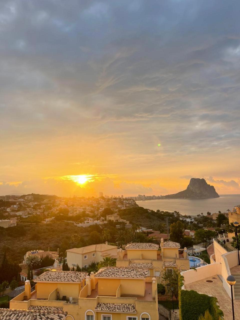 Chalet Adosado Con Vistas Al Mar Calpe Zewnętrze zdjęcie